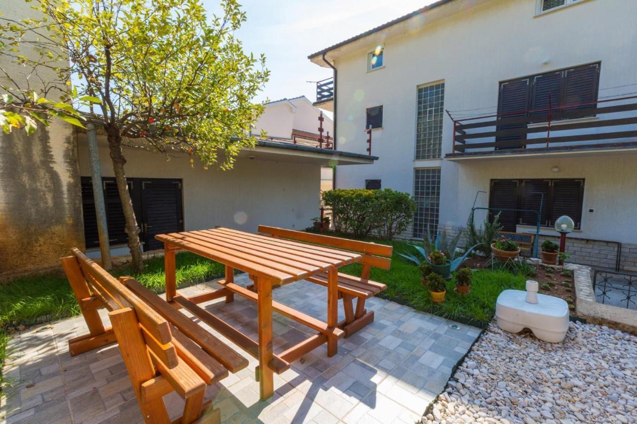 Stupar Apartment Crikvenica Exterior foto