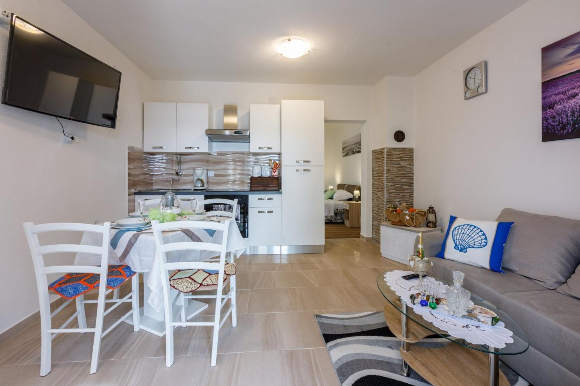 Stupar Apartment Crikvenica Cameră foto