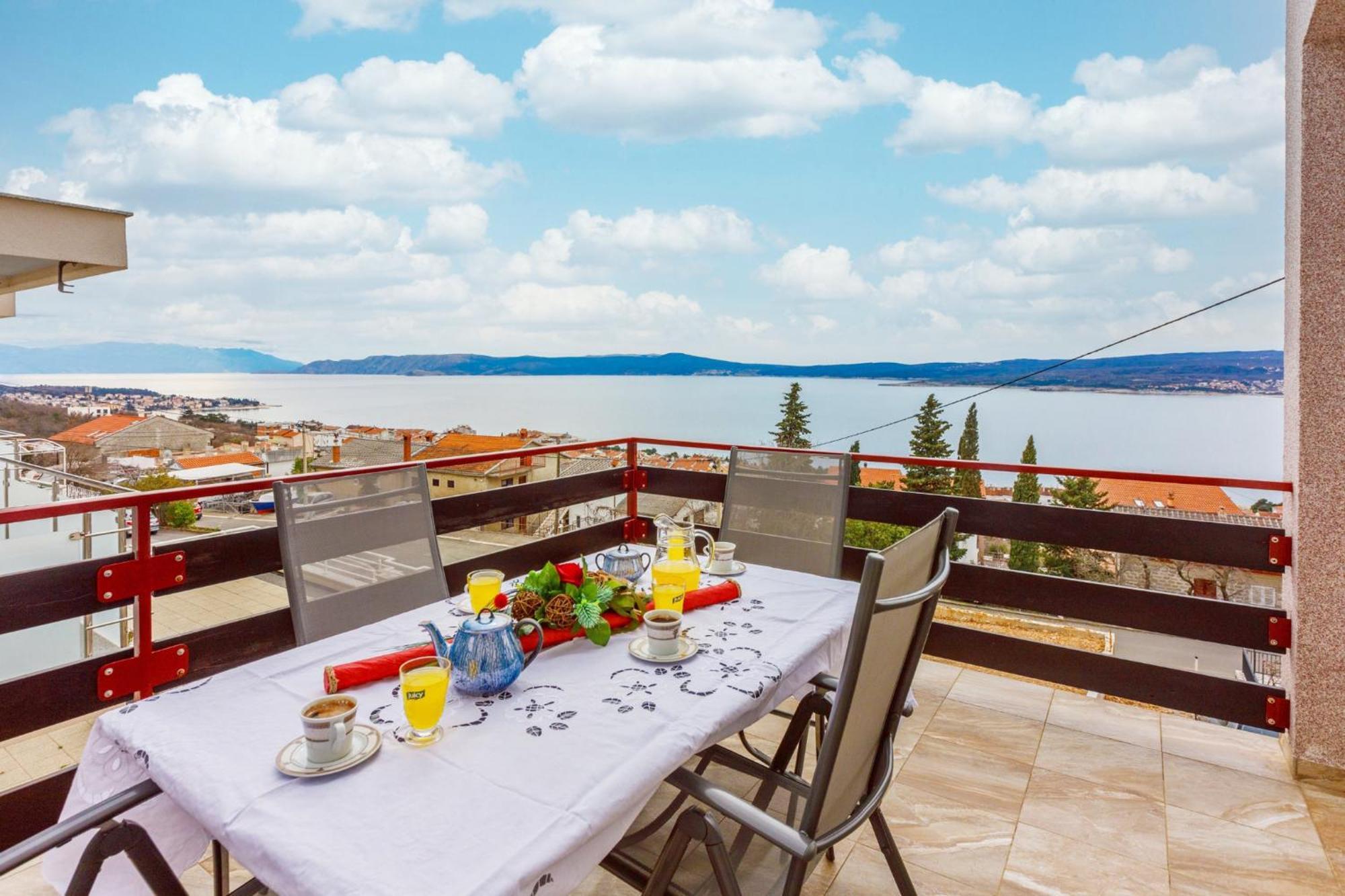 Stupar Apartment Crikvenica Cameră foto